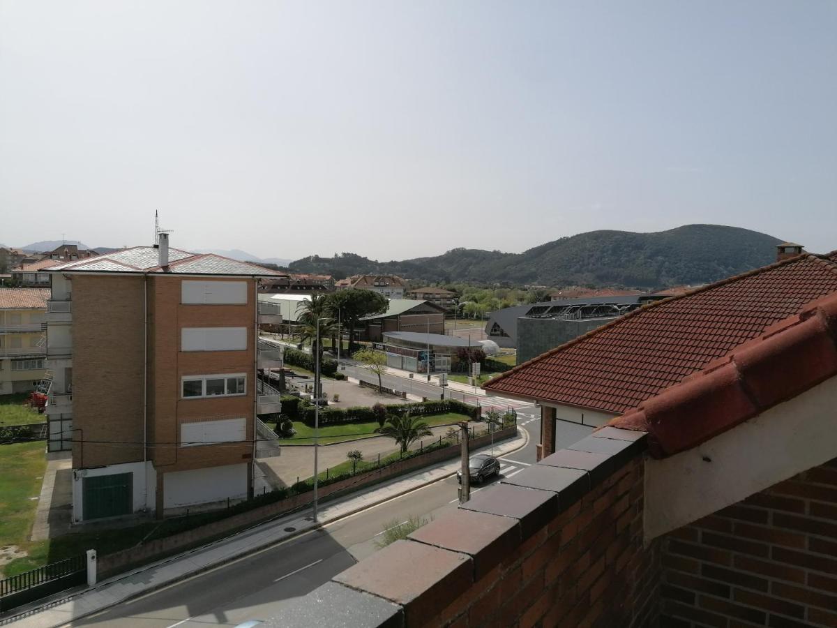 Apartamentos Regollera Noja Exterior photo
