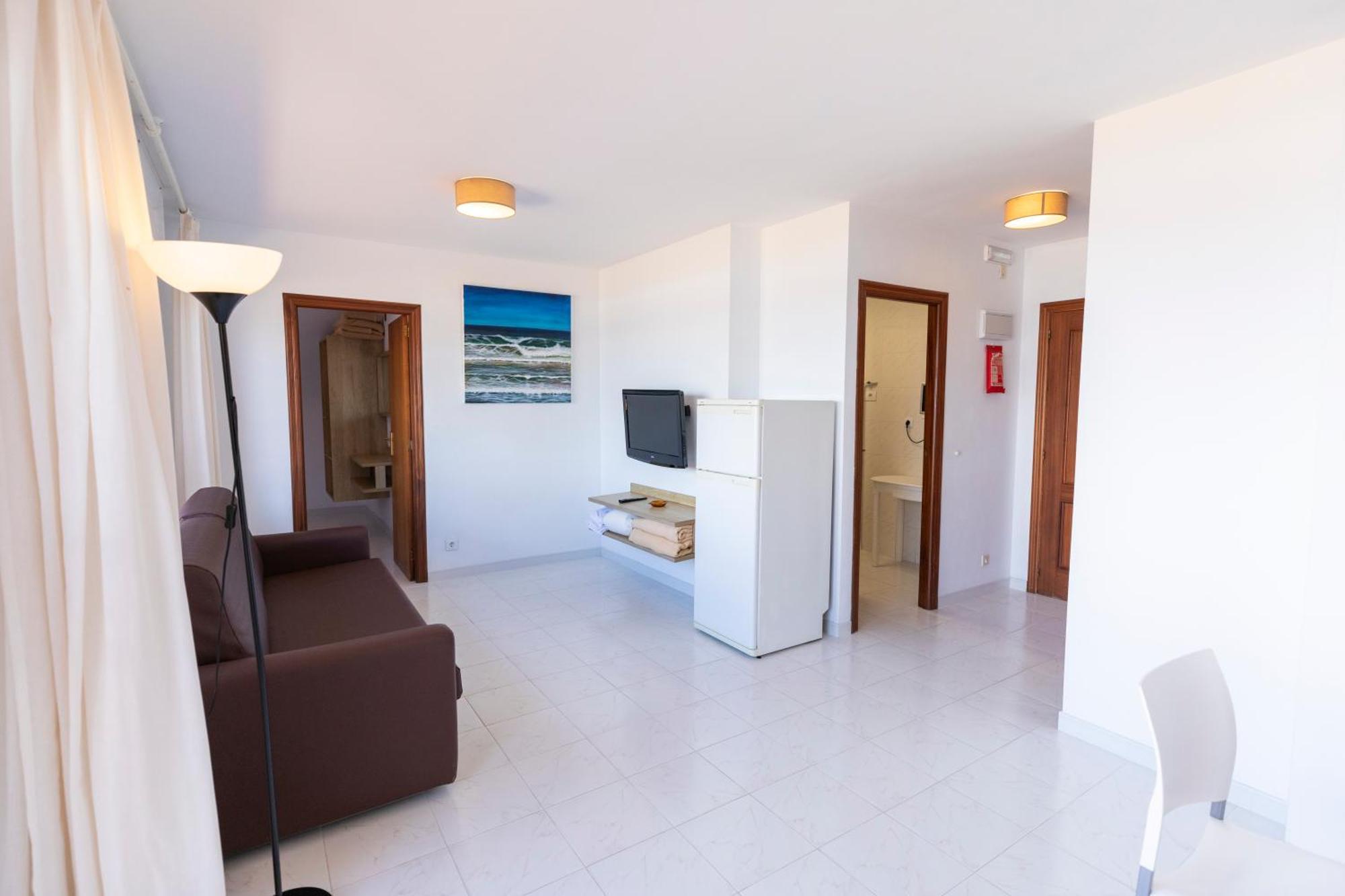 Apartamentos Regollera Noja Exterior photo