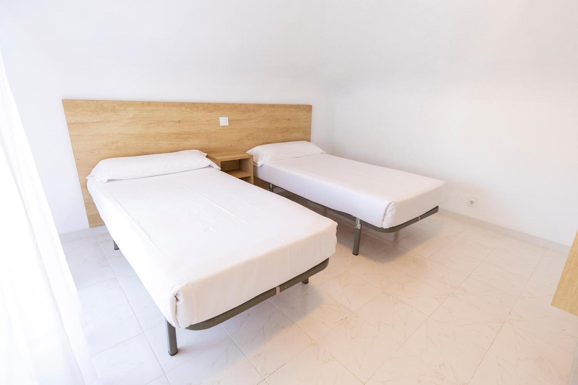 Apartamentos Regollera Noja Exterior photo